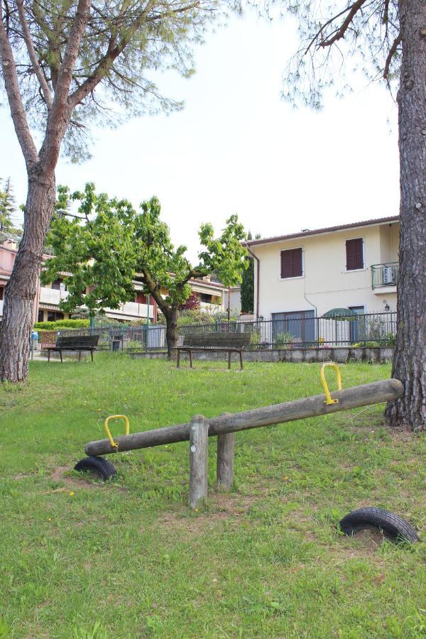 Apartamento Residenza Al Parco Pastrengo Exterior foto